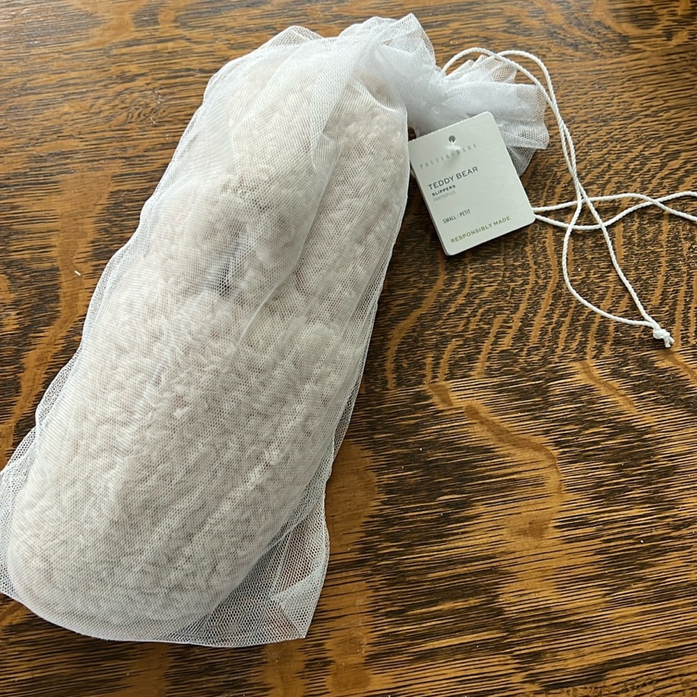 NWT Teddy Slippers Pottery Barn